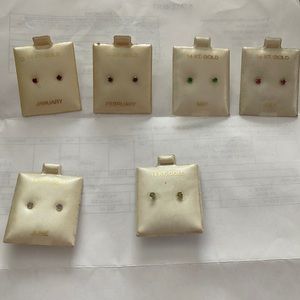 14 k gold earrings